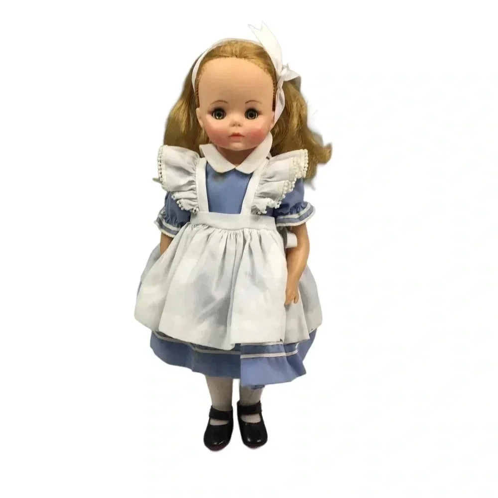 Vintage 1960s Alice Madame Alexander doll​